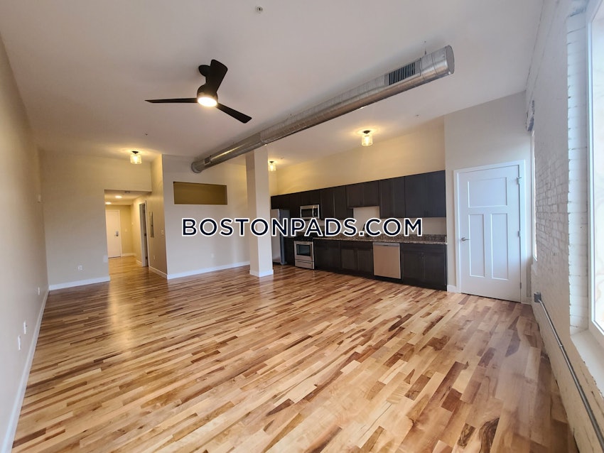 FALL RIVER - 1 Bed, 1 Bath - Image 11