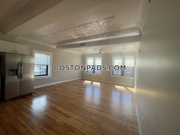 Pleasant St., Fall River