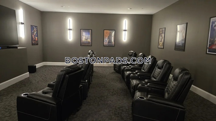 Kilburn St. Fall River