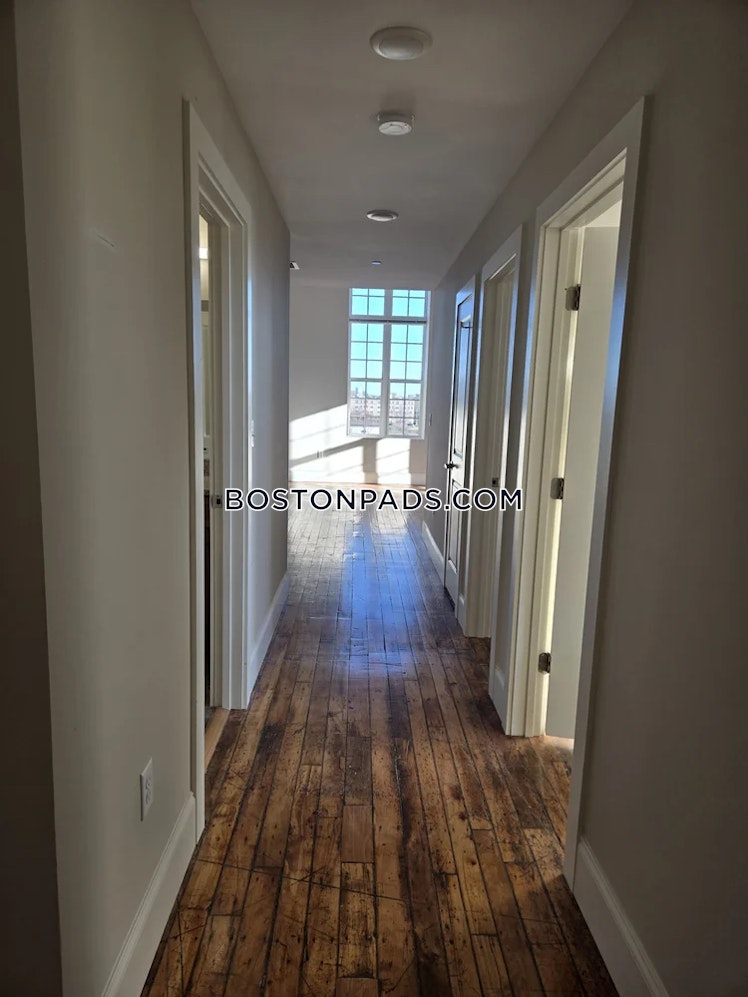 Kilburn St., Fall River