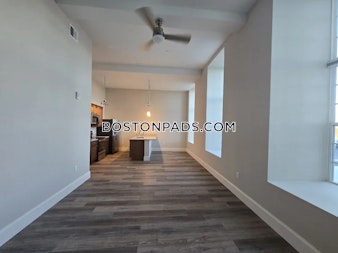 Kilburn St. Fall River