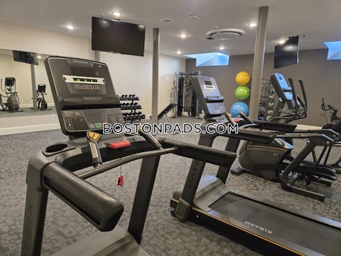 Kilburn St. Fall River photo 17