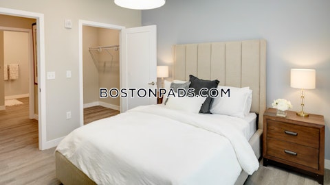 Lincoln St. Hingham photo 11