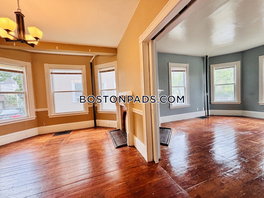 BOSTON - DORCHESTER/SOUTH BOSTON BORDER - 3 Beds, 1 Bath - Image 22