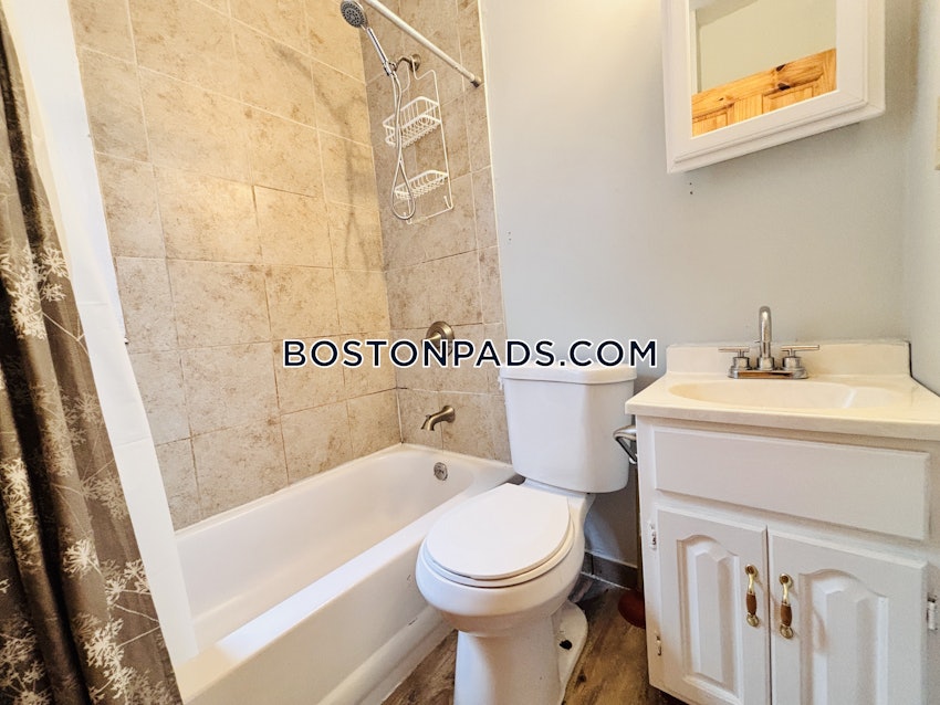 BOSTON - DORCHESTER/SOUTH BOSTON BORDER - 3 Beds, 1 Bath - Image 26