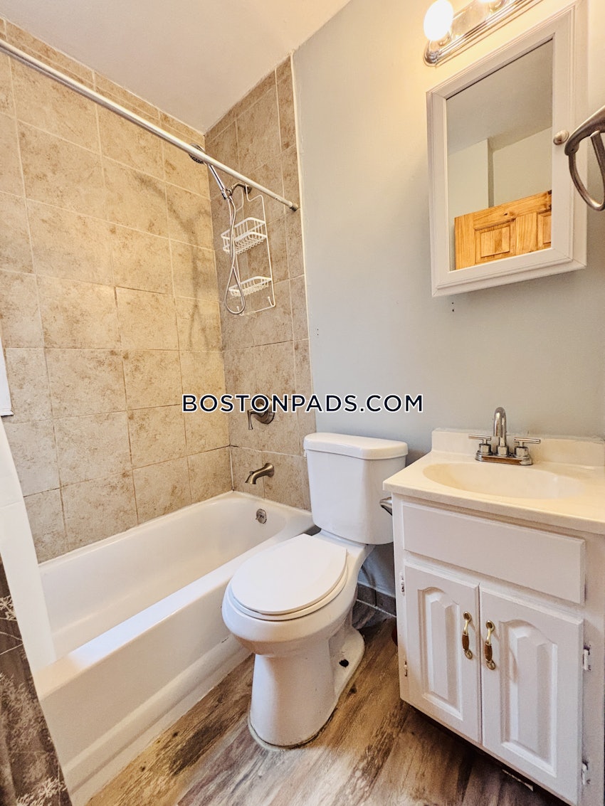 BOSTON - DORCHESTER/SOUTH BOSTON BORDER - 3 Beds, 1 Bath - Image 27