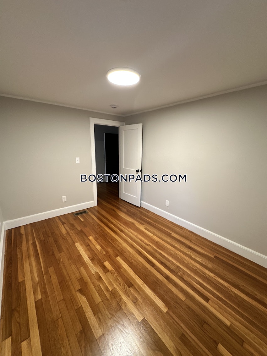 BOSTON - BRIGHTON - BOSTON COLLEGE - 5 Beds, 2 Baths - Image 15