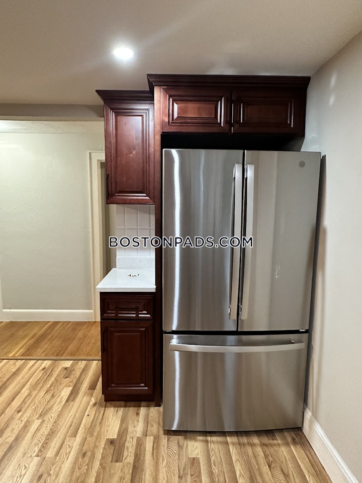 brighton-apartment-for-rent-5-bedrooms-2-baths-boston-6000-8016843 