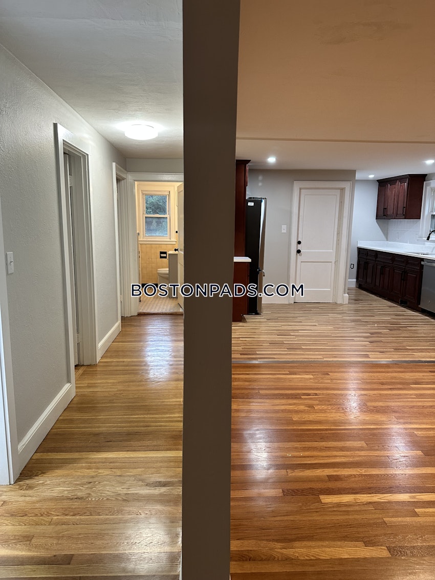 BOSTON - BRIGHTON - BOSTON COLLEGE - 5 Beds, 2 Baths - Image 8