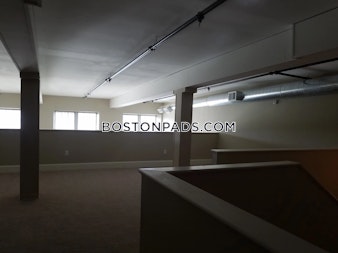 Alden St. Fall River