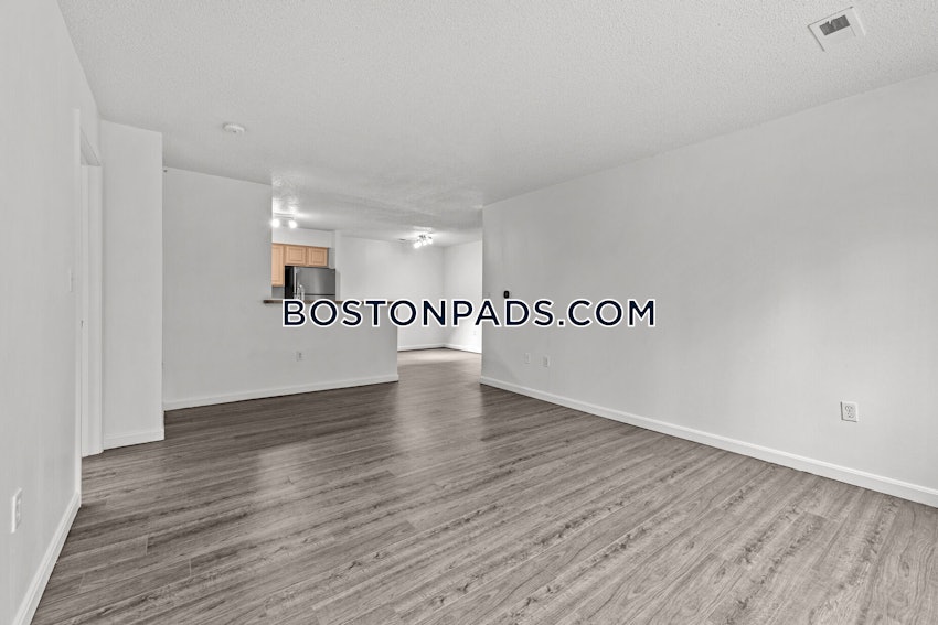 WALPOLE - 3 Beds, 1 Bath - Image 9