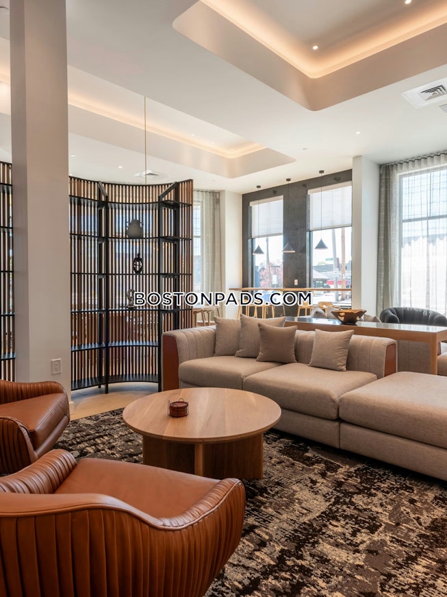 Danvers - $2,878+ /mo