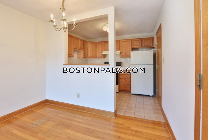 NEWTON - AUBURNDALE - 1 Bed, 1 Bath - Image 4