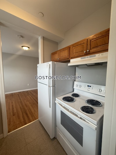 Lynn Apartment for rent 1 Bedroom 1 Bath - $1,700 No Fee