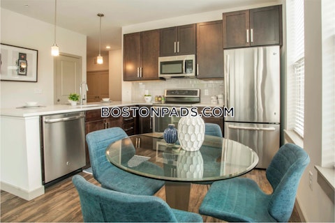 Woodview Way. Franklin photo 3