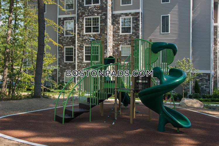 Fisher St., Foxborough