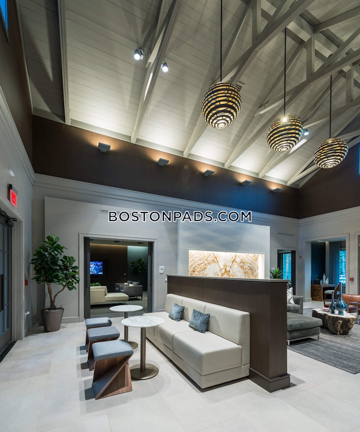 foxborough-studio-1-baths-luxury-in-foxborough-2428-6136612 