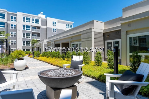 West St. Walpole photo 20