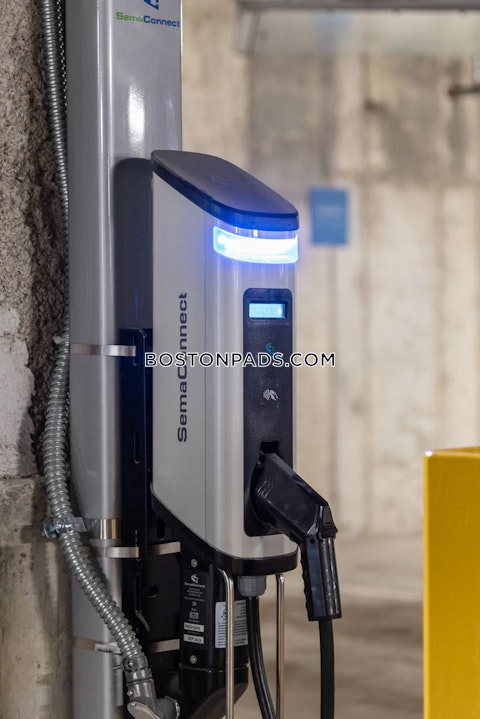 West St. Walpole photo 21