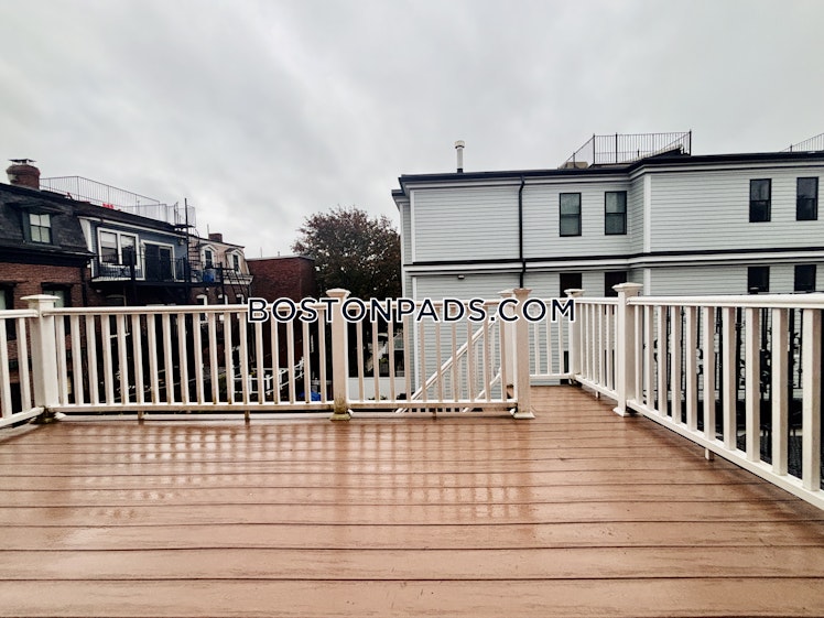 East 4th St., Boston