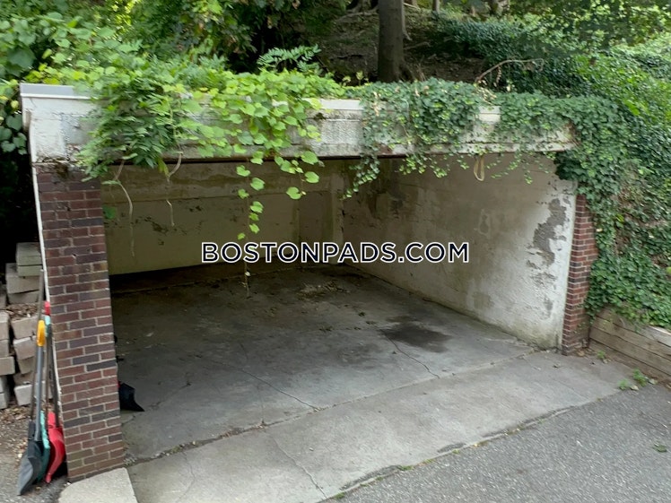 Winchester St., Brookline