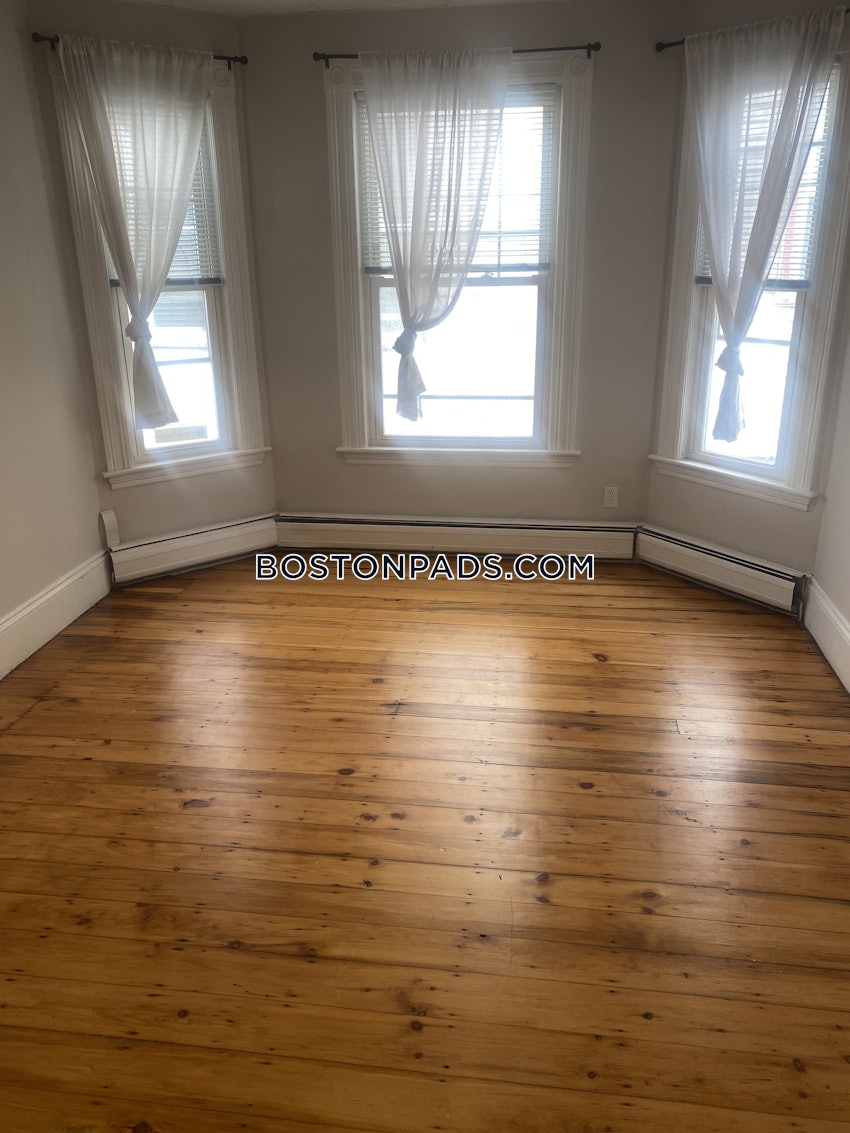 BOSTON - EAST BOSTON - CENTRAL SQ PARK - 4 Beds, 1 Bath - Image 23
