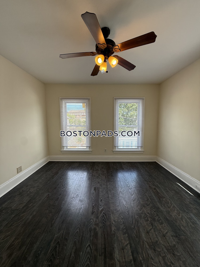 BOSTON - FORT HILL - 3 Beds, 1 Bath - Image 7