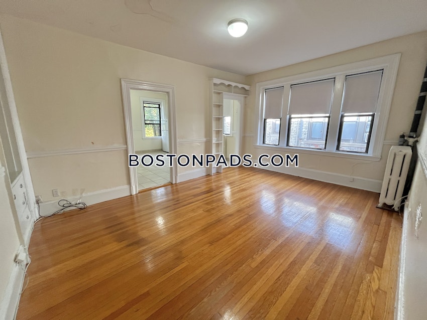 BOSTON - ALLSTON - 1 Bed, 1 Bath - Image 8