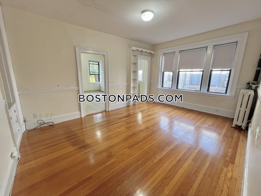 BOSTON - ALLSTON - 1 Bed, 1 Bath - Image 19