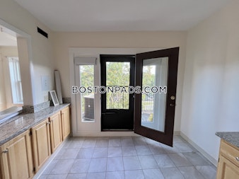 Commonwealth Ave. Boston