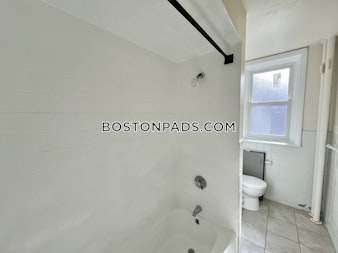 Commonwealth Ave. Boston