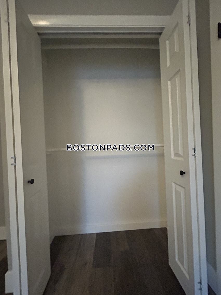 MEDFORD - TUFTS - 2 Beds, 1 Bath - Image 27