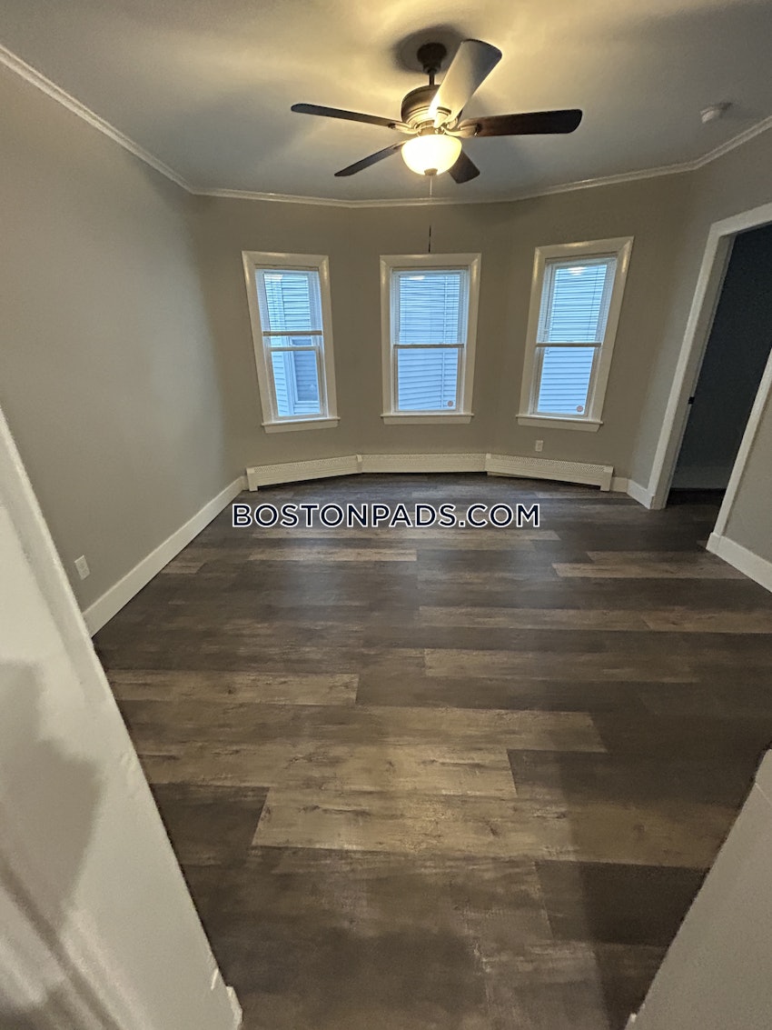 MEDFORD - TUFTS - 2 Beds, 1 Bath - Image 24