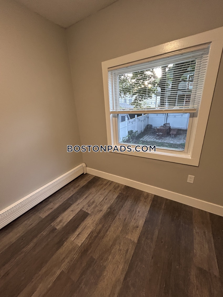 MEDFORD - TUFTS - 2 Beds, 1 Bath - Image 20