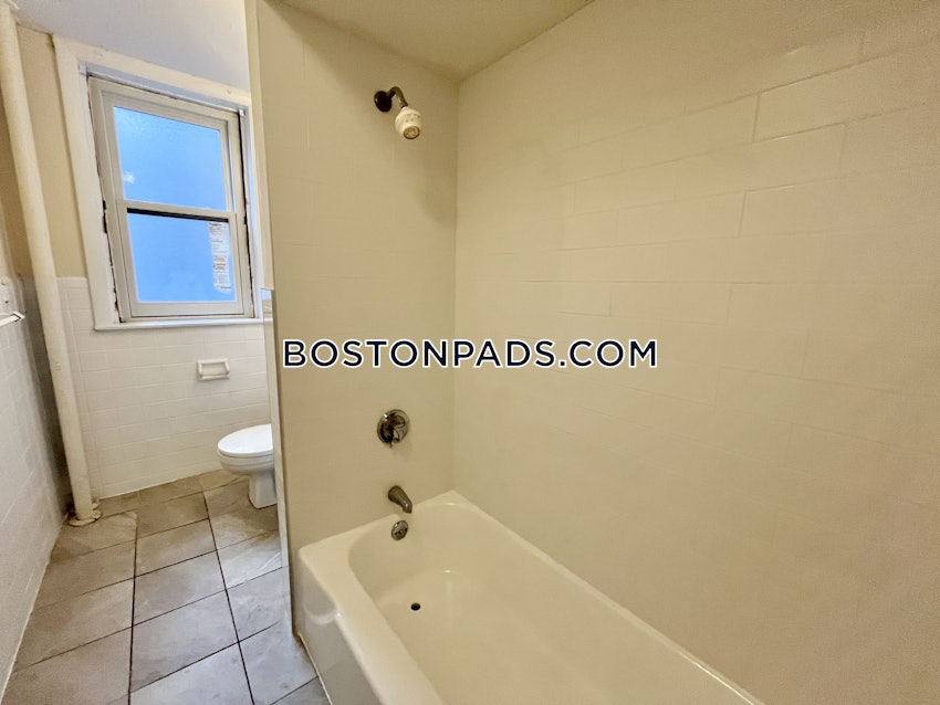 BOSTON - ALLSTON - 3 Beds, 1.5 Baths - Image 27