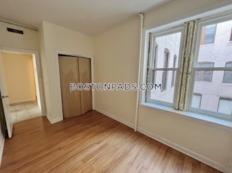 Commonwealth Ave. Boston