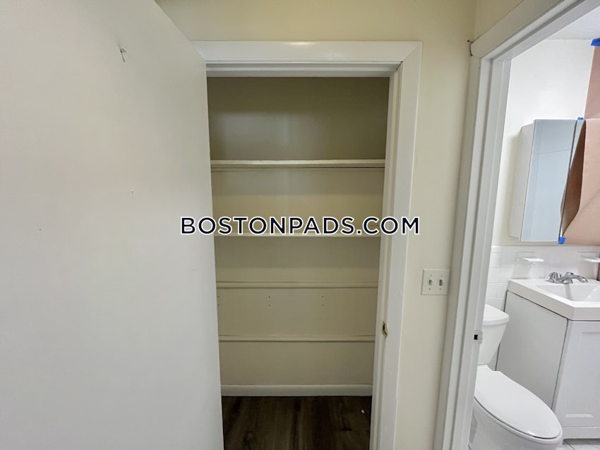 BOSTON - ALLSTON - 1 Bed, 1 Bath - Image 3
