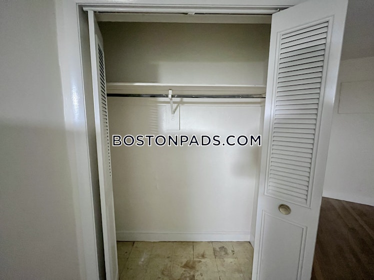 Armington St, Boston