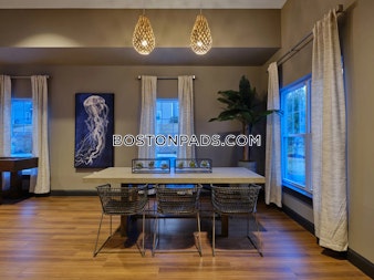 Forsyth Dr. Abington