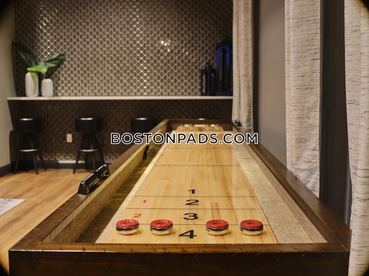 Forsyth Dr., Abington