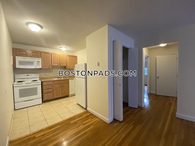 Boston - $3,200+ /mo