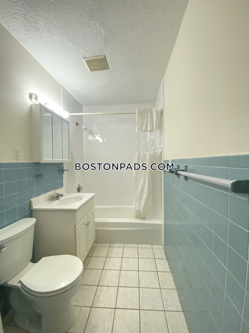Boston - $3,200+ /month
