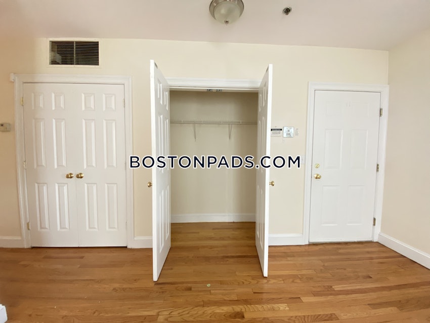 BOSTON - ALLSTON - 3 Beds, 2 Baths - Image 3