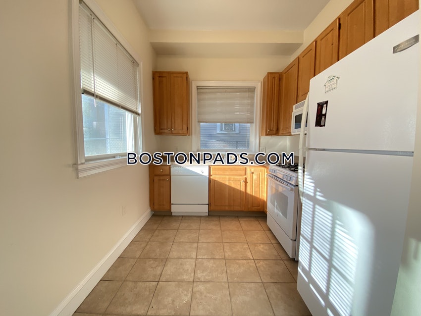 BOSTON - ALLSTON - 3 Beds, 2 Baths - Image 10