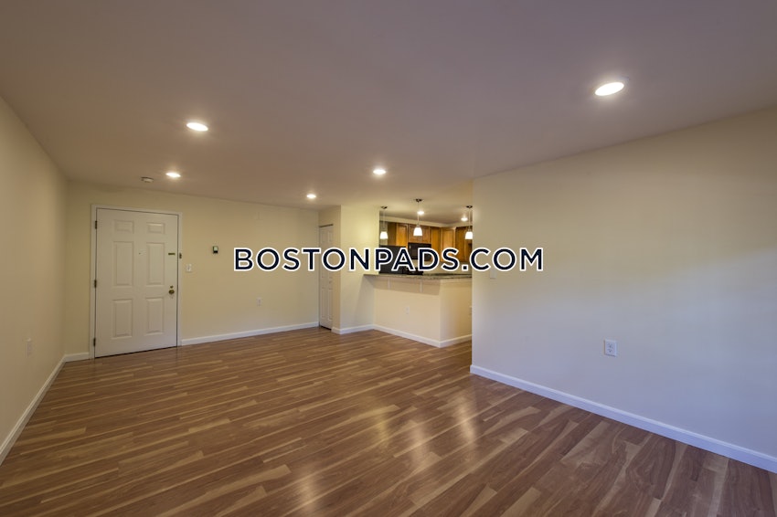 NEEDHAM - 2 Beds, 1 Bath - Image 14