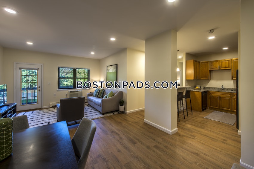 NEEDHAM - 2 Beds, 1 Bath - Image 10