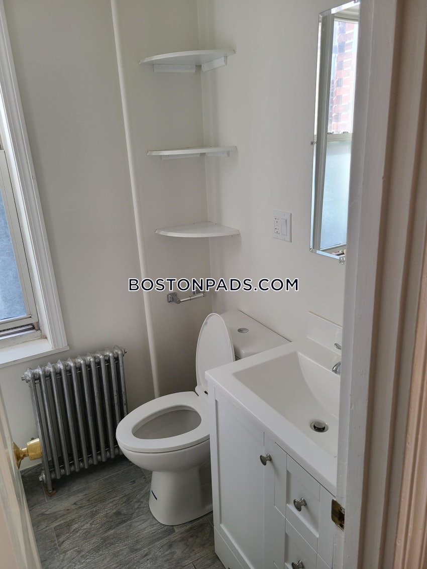 BOSTON - ALLSTON - 1 Bed, 1 Bath - Image 3