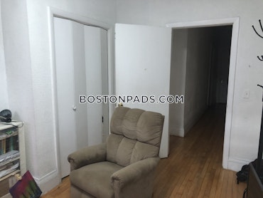 Boston - 3 Beds, 1 Baths