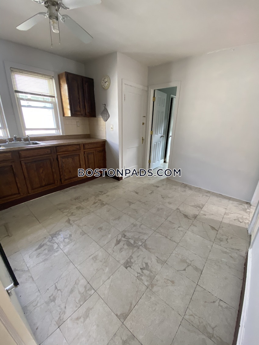 BOSTON - LOWER ALLSTON - 3 Beds, 1 Bath - Image 9