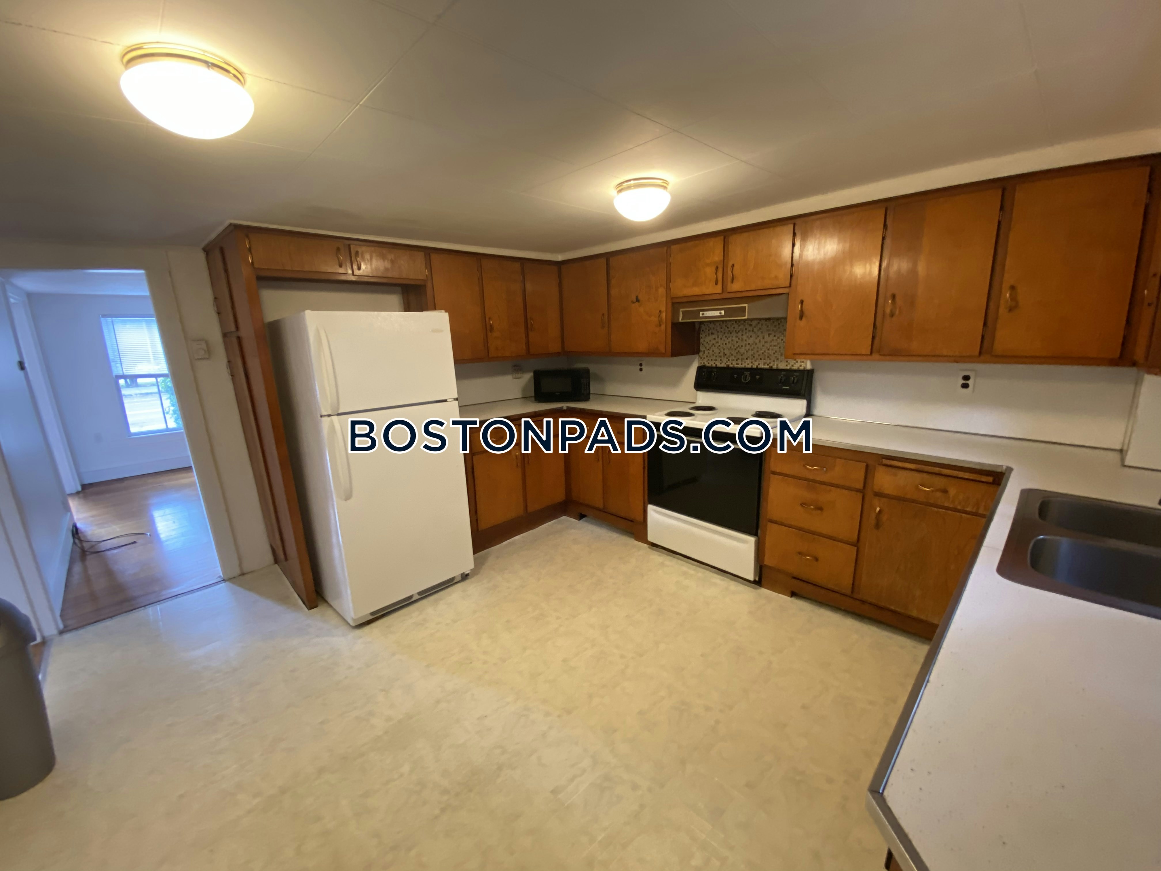 Cambridge - 2 Beds, 1 Baths